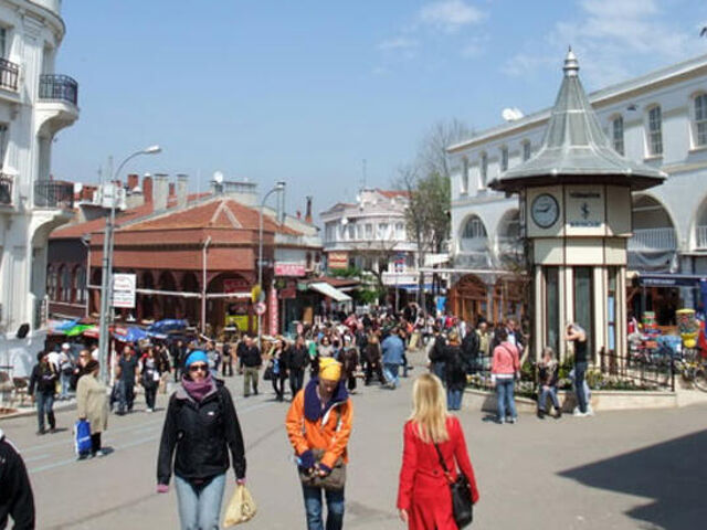 Full Day Princess Island Tour with Lunch